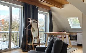 Im Bademantel an den Strand - Maisonette